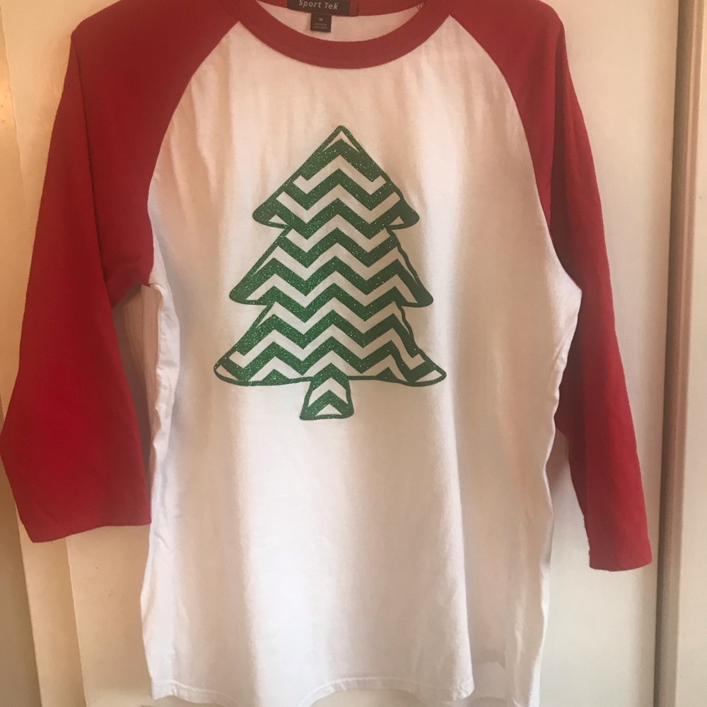 Christmas Tree T-Shirt Women 3/4 Sleeve Holiday Print, Size M